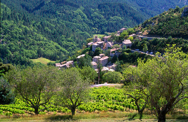 The village of Brantes, at the foot of Mont Ventoux, Vaucluse.