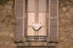 Character window detail, Limoges (77kb)